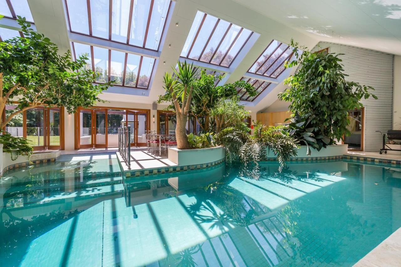 Bond Estate Luxury Accommodation Christchurch Exteriér fotografie